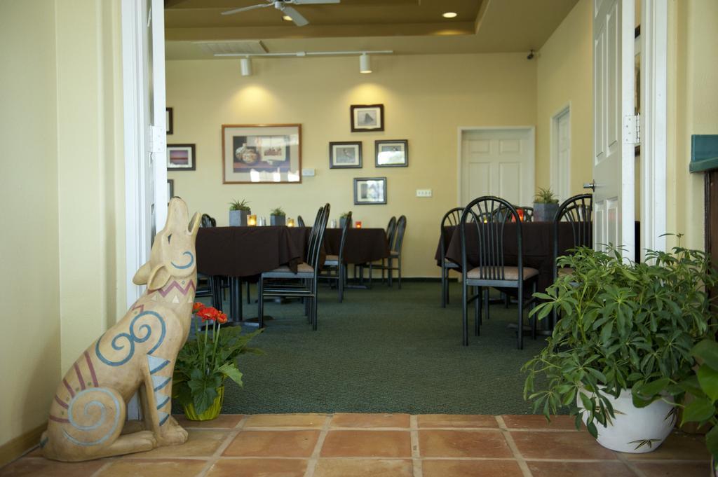 Calipatria Inn & Suites Ресторан фото